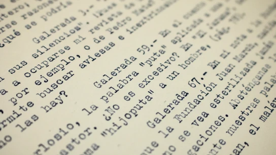 Fragmento de la carta de Cela en la que se queja del tachón en la palabra "puta" Fragmento de la carta de Cela en la que se queja del tachón en la palabra "puta"