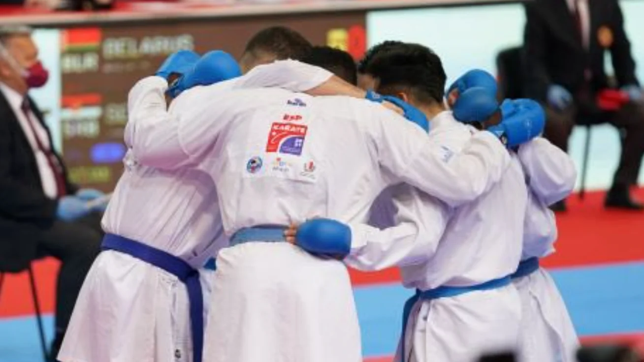 El equipo de kumite en el Campeonato de Europa celebrado en Porec