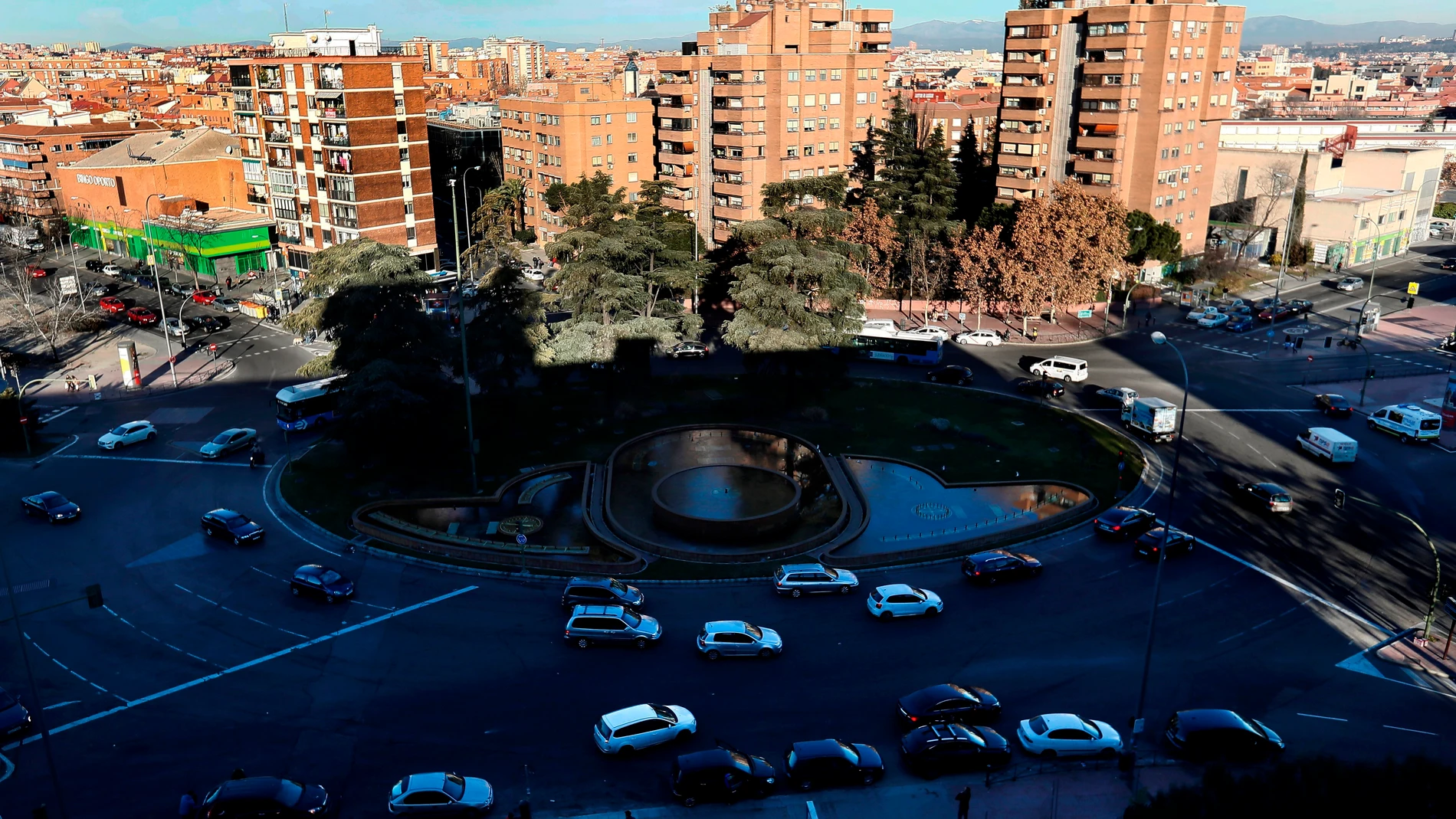 Plaza de Fernández Ladreda, más conocida como Plaza Elíptica