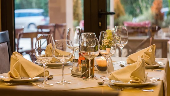 6 trucos legales para pagar menos en un restaurante 6 trucos legales para pagar menos en un restaurante
