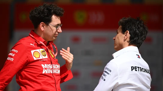 Mattia Binotto y Toto Wolff Mattia Binotto y Toto Wolff