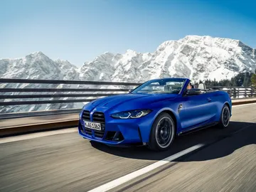 BMW M4 Competition Cabrio  BMW M4 Competition Cabrio