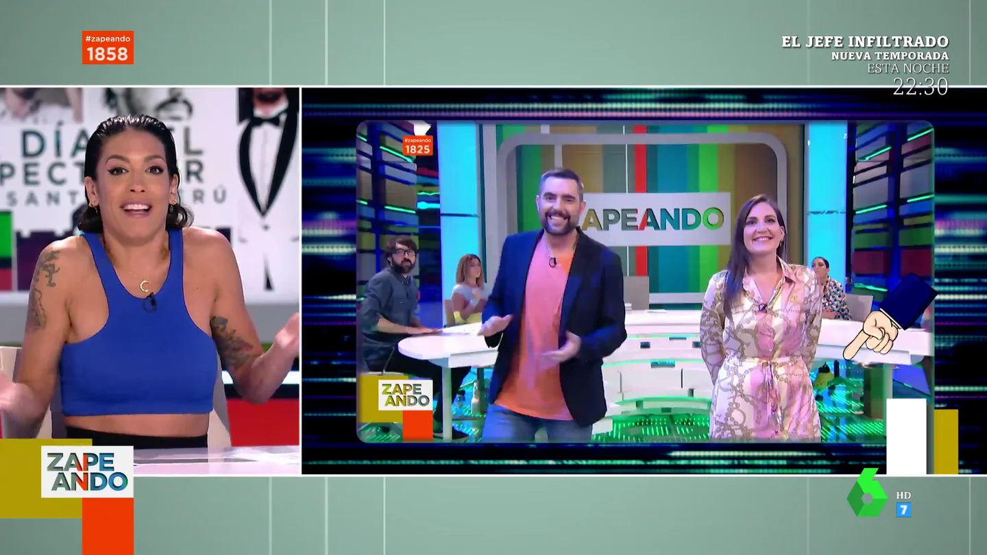 El detalle oculto bajo la mesa de Lorena Castell en el plató que arrasa en las redes El detalle oculto bajo la mesa de Lorena Castell en el plató que arrasa en las redes