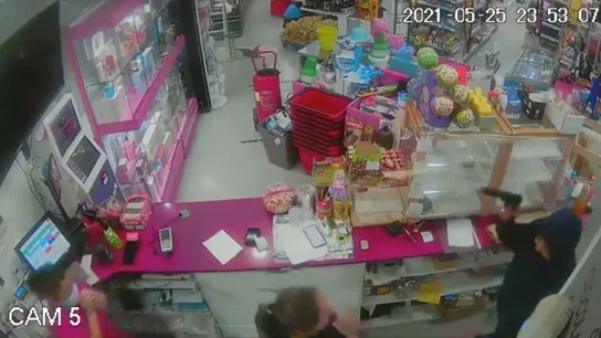 Atraco en una gasolinera a punta de pistola en Murcia Atraco en una gasolinera a punta de pistola en Murcia