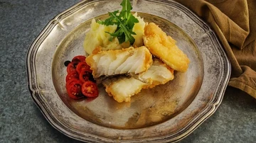 Imagen de archivo de pescado frito
