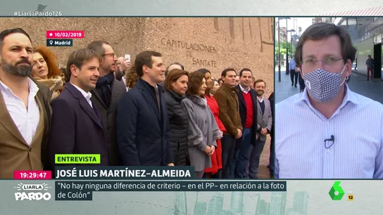 Almeida carga contra la izquierda por las críticas a la foto de Colón: "Allí no había golpistas como los que se sientan con el Gobierno" Almeida carga contra la izquierda por las críticas a la foto de Colón: "Allí no había golpistas como los que se sientan con el Gobierno"