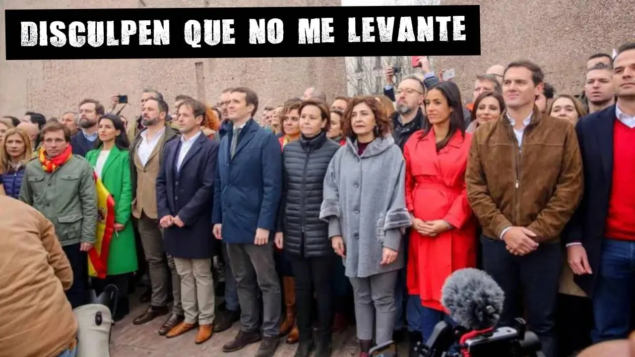 La foto de colón con Casado, Abascal y Rivera