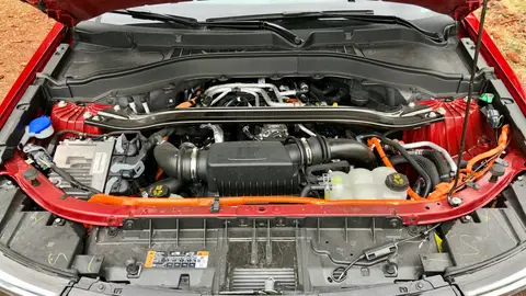 Motor Ecoboost del Ford Explorer PHEV Motor Ecoboost del Ford Explorer PHEV