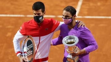 Novak Djokovic junto a Rafa Nadal, campeón del Masters 1000 de Roma