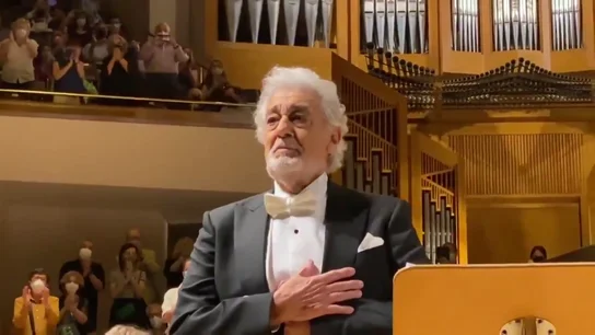Ovación para Plácido Domingo en su vuelta a los escenarios españoles tras el escándalo de acoso sexual Ovación para Plácido Domingo en su vuelta a los escenarios españoles tras el escándalo de acoso sexual