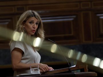 La ministra de Trabajo, Yolanda Díaz durante su intervención el pleno del Congreso de los Diputados.