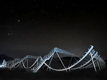 El radiotelescopio CHIME El radiotelescopio CHIME