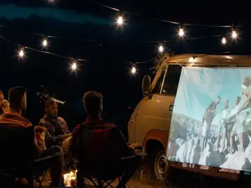 llévate el cine a cualquier parte con estos mini proyectores llévate el cine a cualquier parte con estos mini proyectores