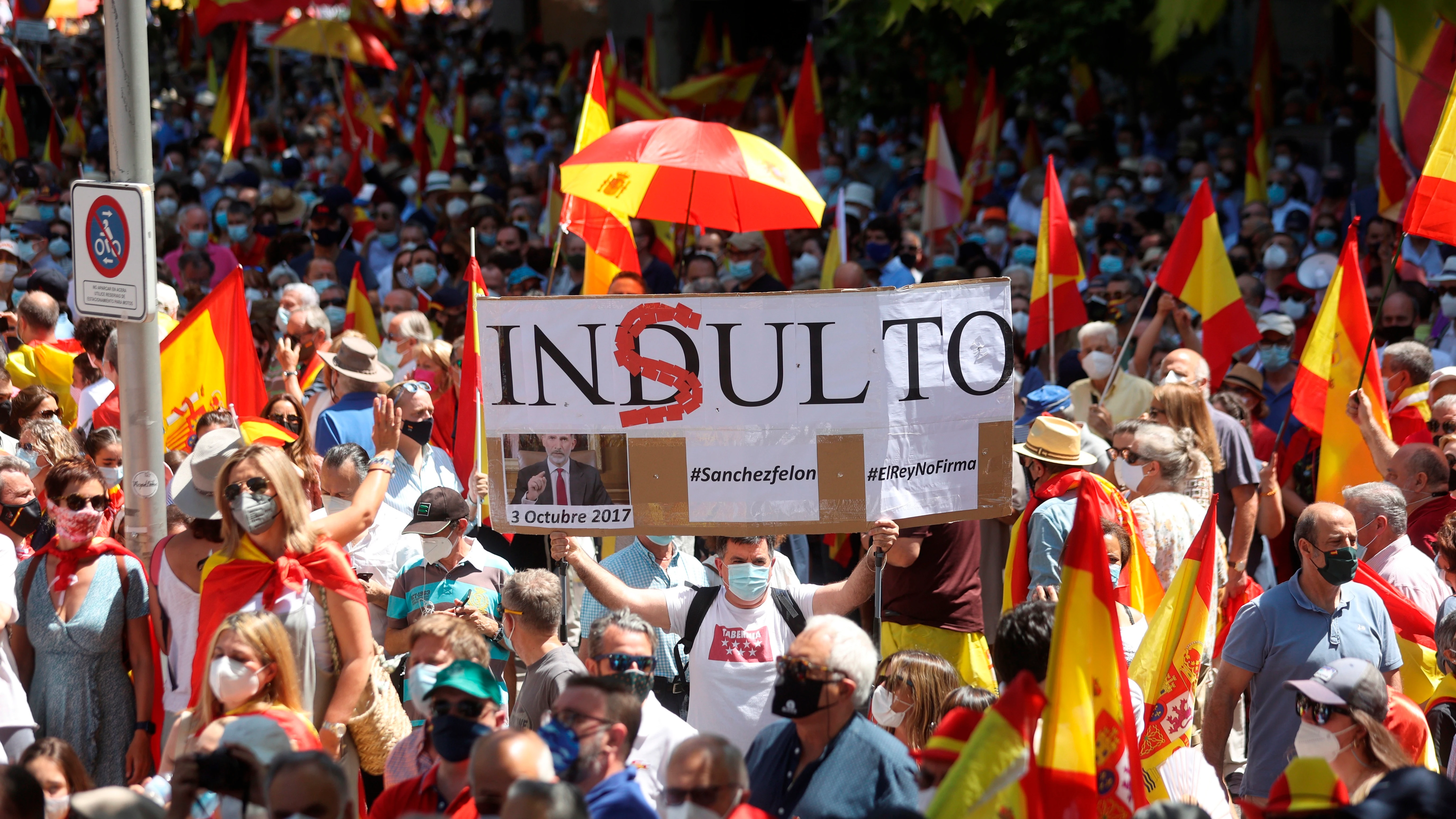 Manifestación en Colón contra los indultos.