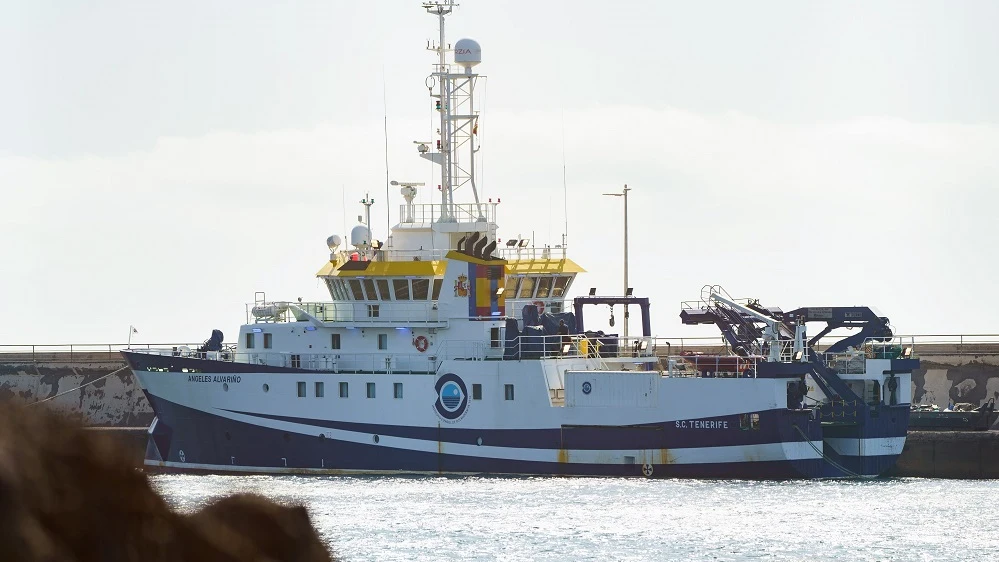 El buque oceanográfico Ángeles Alvariño en el Puerto de Santa Cruz de Tenerife