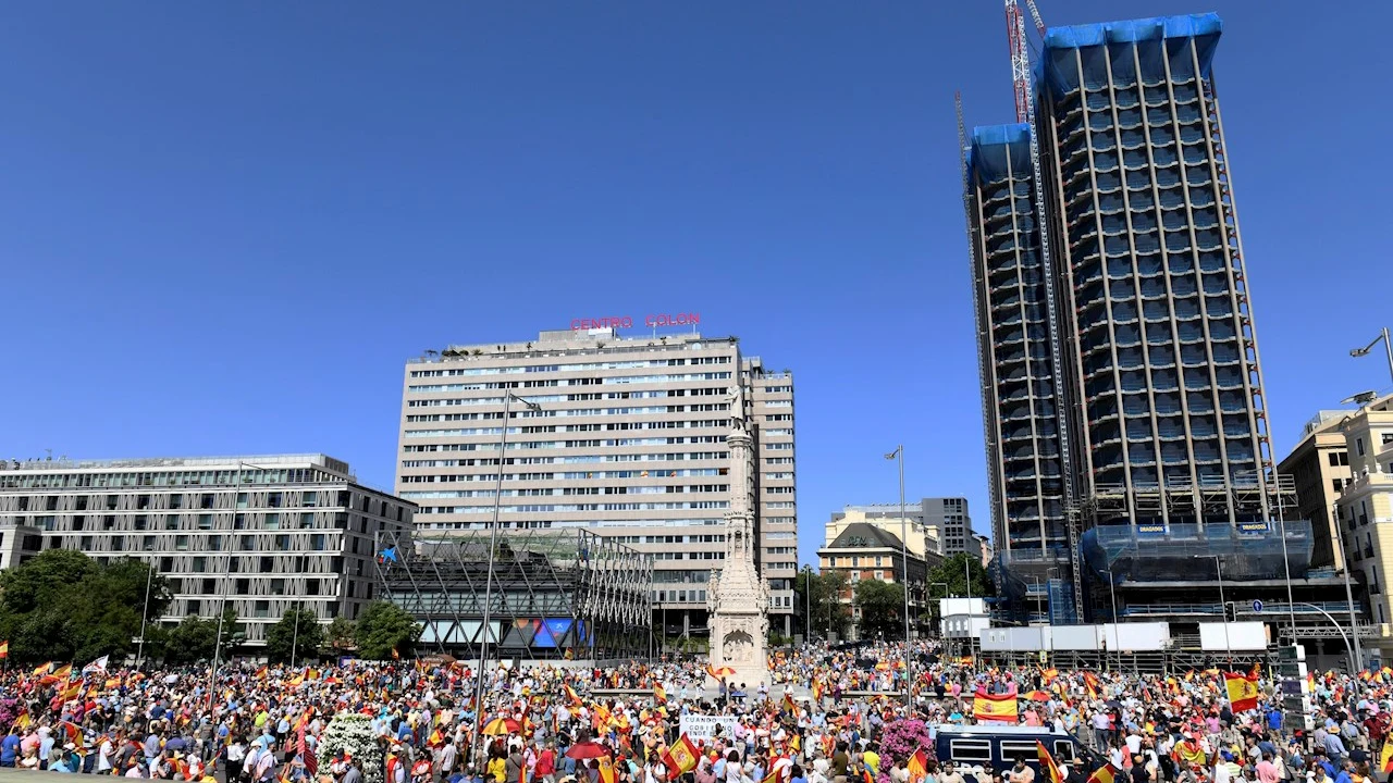 Vista general de la manifestación contra los indultos en Madrid