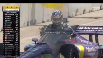 Grosjean vuelve a salir de un coche en llamas