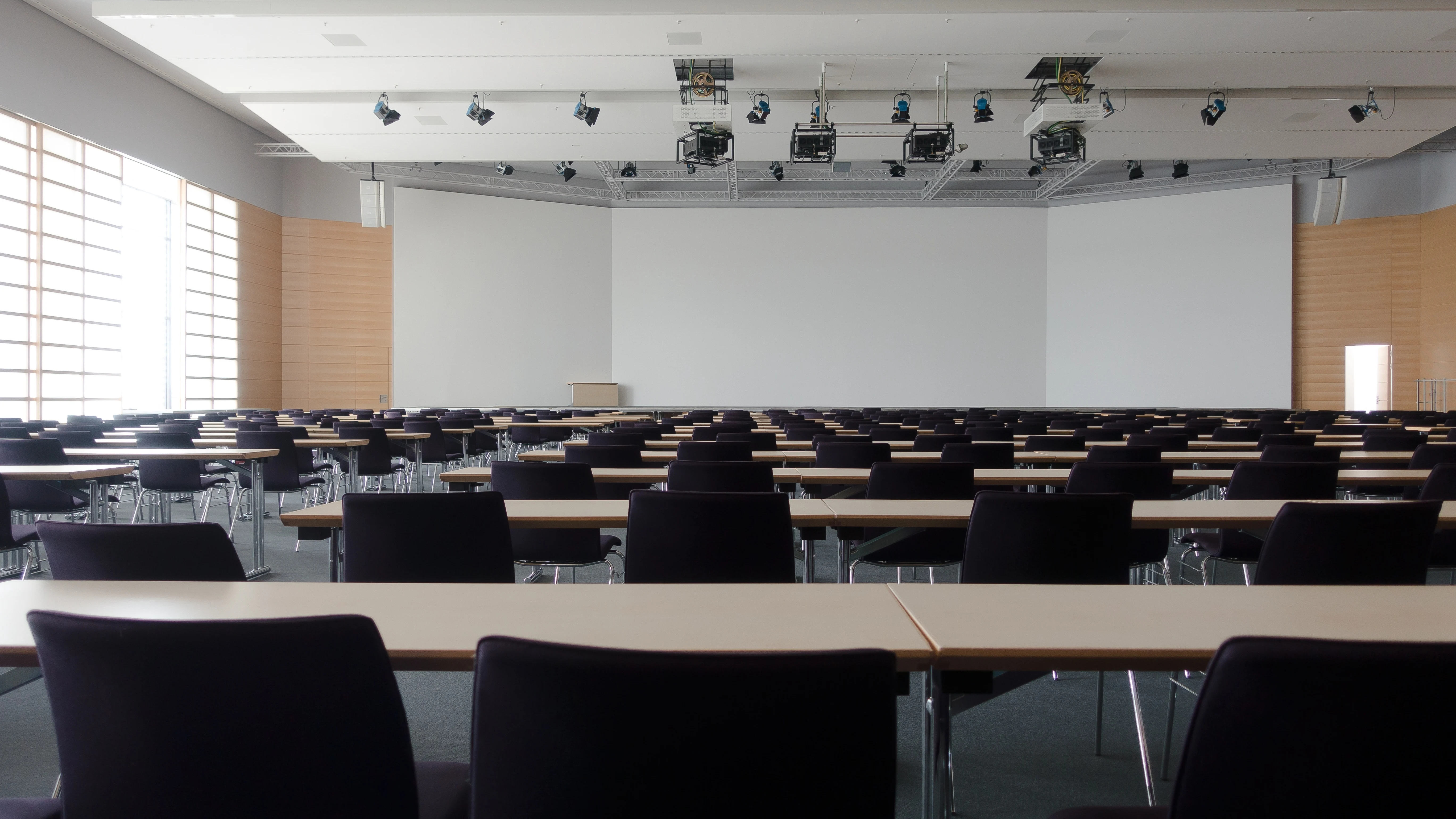 Imagen de archivo de un aula en una universidad