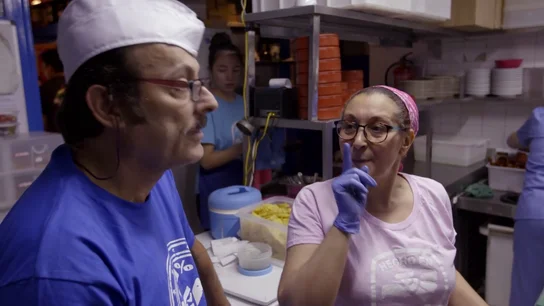 El gran error de una cocinera de La Mordida que deja alucinado al jefe infiltrado El gran error de una cocinera de La Mordida que deja alucinado al jefe infiltrado