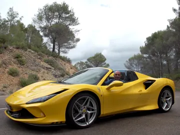 Ferrari F8 Spider Ferrari F8 Spider