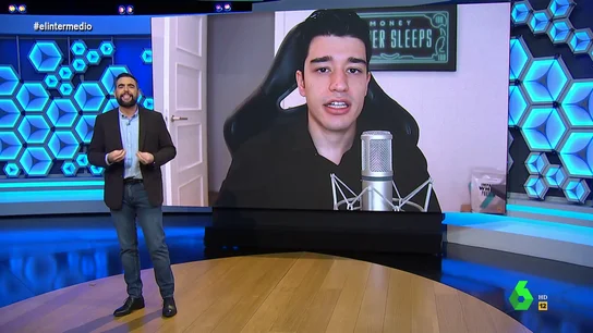 El youtuber Wall Street Wolverine pide un aeropuerto en Andorra y Dani Mateo le aclara: "Eso se paga con impuestos" El youtuber Wall Street Wolverine pide un aeropuerto en Andorra y Dani Mateo le aclara: "Eso se paga con impuestos"