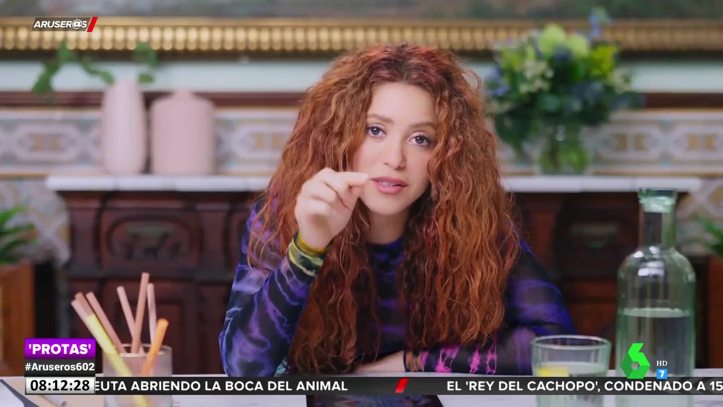 SHAKIRA SHAKIRA