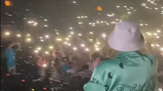 Concierto de Maikel Delacalle en la plaza de toros de Palma con la asistencia de un millar de jóvenes en plena pandemia. Concierto de Maikel Delacalle en la plaza de toros de Palma con la asistencia de un millar de jóvenes en plena pandemia.