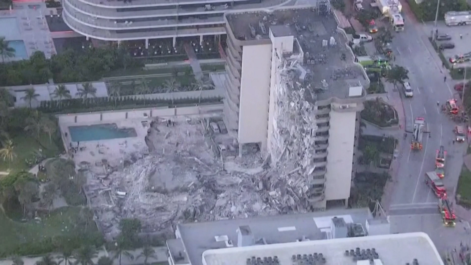 Edificio que ha colapsado parcialmente en Miami