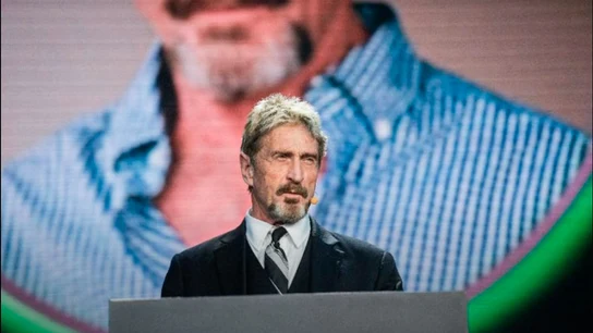 John McAfee en una keynote durante el ISC 2016 John McAfee en una keynote durante el ISC 2016