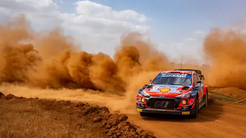 Sordo abandonaba en el tercer tramo Sordo abandonaba en el tercer tramo