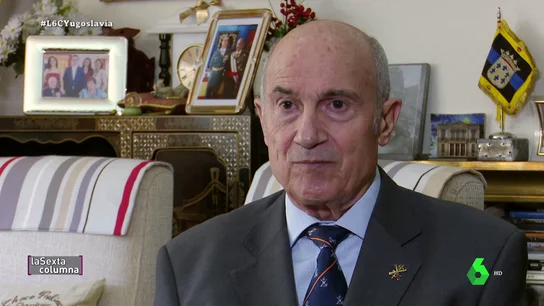 "Luchadores de una y otra parte sacaran los ojos de los cadáveres": el espeluznante relato del coronel español que trató de llevar paz a Srebrenica "Luchadores de una y otra parte sacaran los ojos de los cadáveres": el espeluznante relato del coronel español que trató de llevar paz a Srebrenica