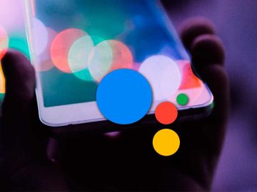 Activa el acceso al asistente de voz desde la pantalla de bloqueo