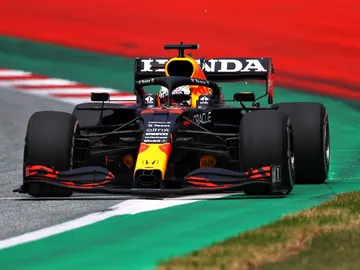 Verstappen logra los mejores tiempos en FP1 y FP2 Verstappen logra los mejores tiempos en FP1 y FP2