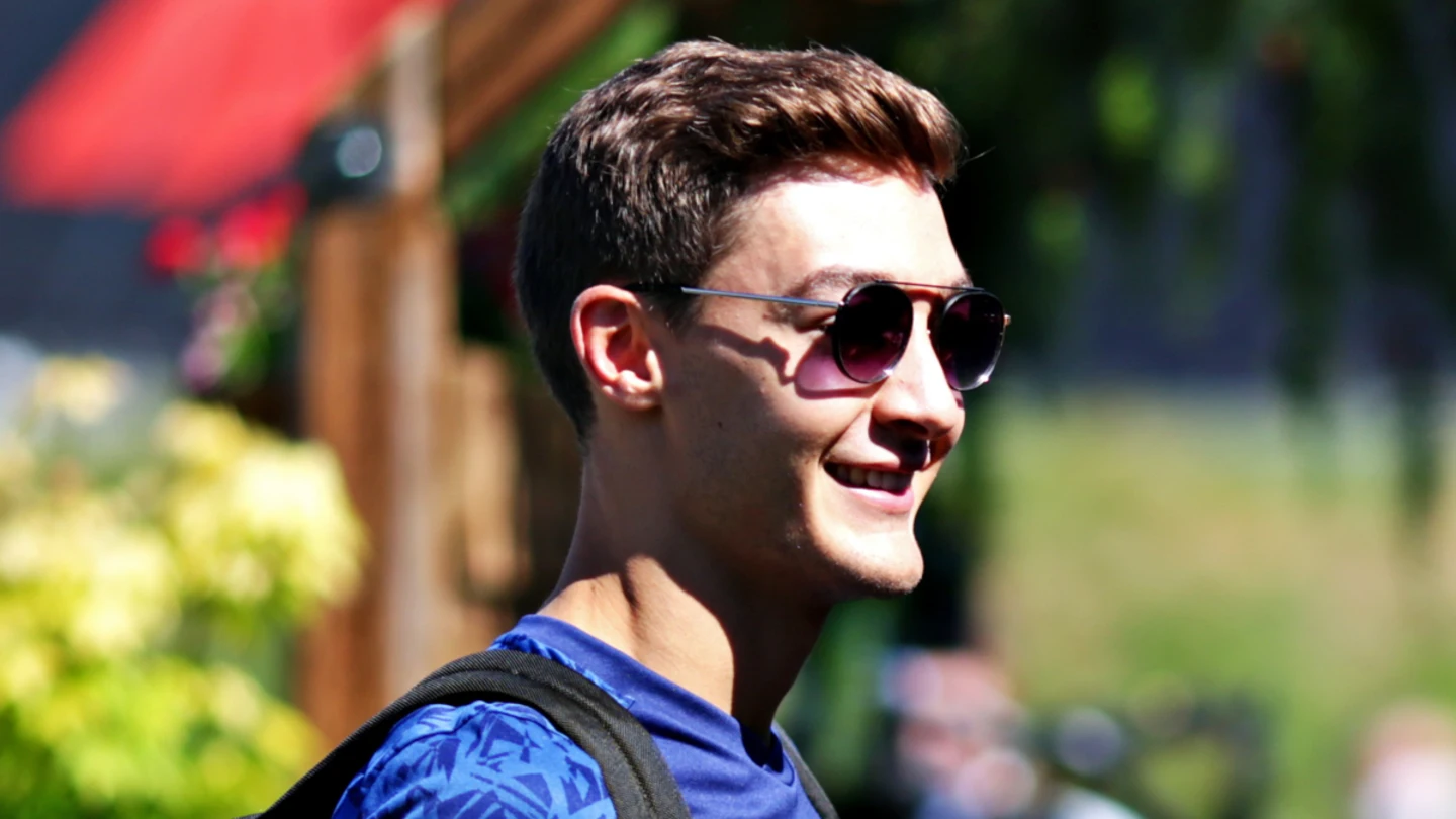 George Russell, piloto de Williams George Russell, piloto de Williams