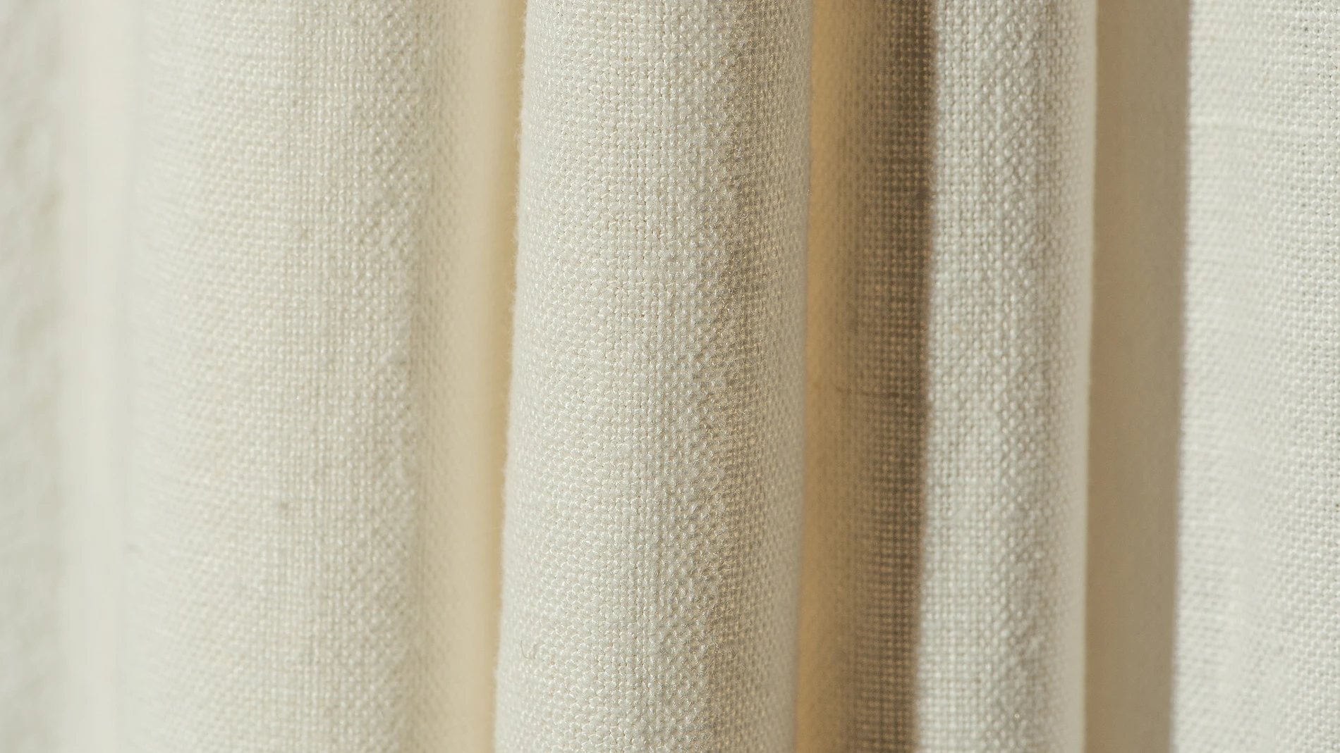 Cómo blanquear cortinas blancas amarillentas: métodos efectivos y seguros