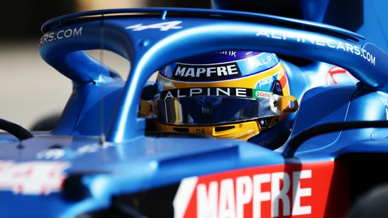 Fernando Alonso, en su monoplaza Fernando Alonso, en su monoplaza