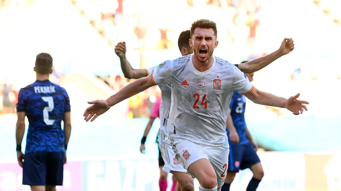 Aymeric Laporte celebra su primer gol con España ante Eslovaquia Aymeric Laporte celebra su primer gol con España ante Eslovaquia
