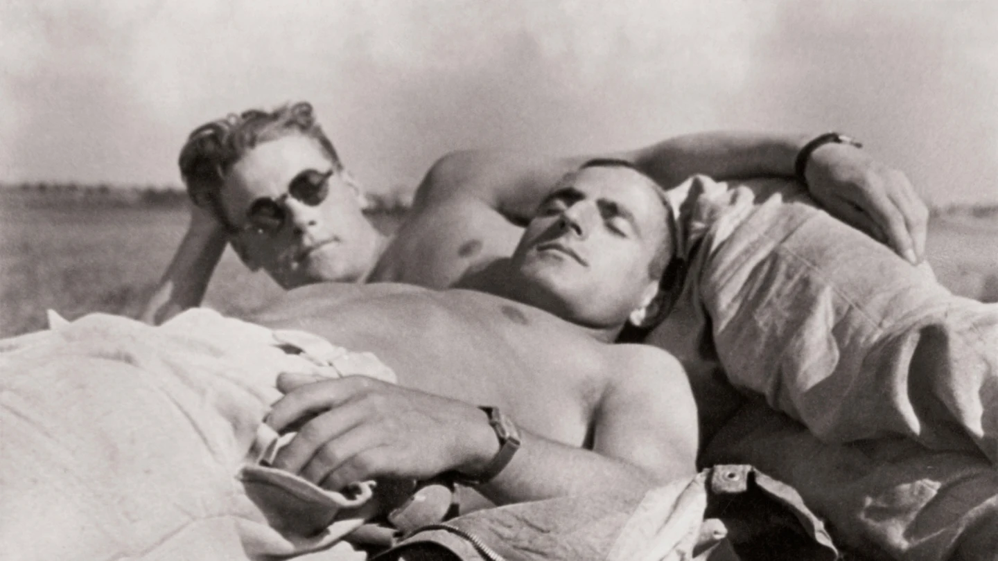 Fotografía sin fecha. 'Loving'. Pareja gay Loving. Una historia fotográfica - Hugh Nini y Neal Treadwell