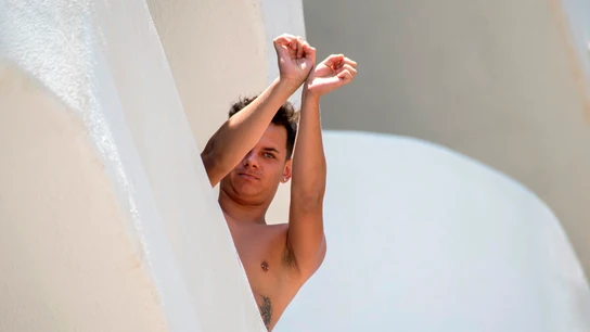 Uno de los jóvenes aislados en el hotel Palma Bellver de Mallorca Uno de los jóvenes aislados en el hotel Palma Bellver de Mallorca