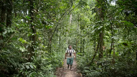 Turistas en la Reserva Nacional Tambopata Turistas en la Reserva Nacional Tambopata