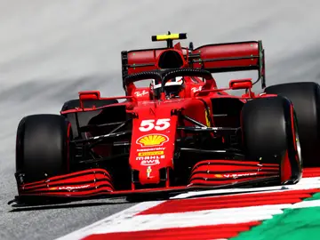 Carlos Sainz, con el Ferrari en Austria