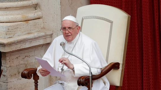 LaSexta Noticias Fin de Semana (04-07-21) El papa Francisco, hospitalizado en Roma para ser operado de un problema de colon LaSexta Noticias Fin de Semana (04-07-21) El papa Francisco, hospitalizado en Roma para ser operado de un problema de colon