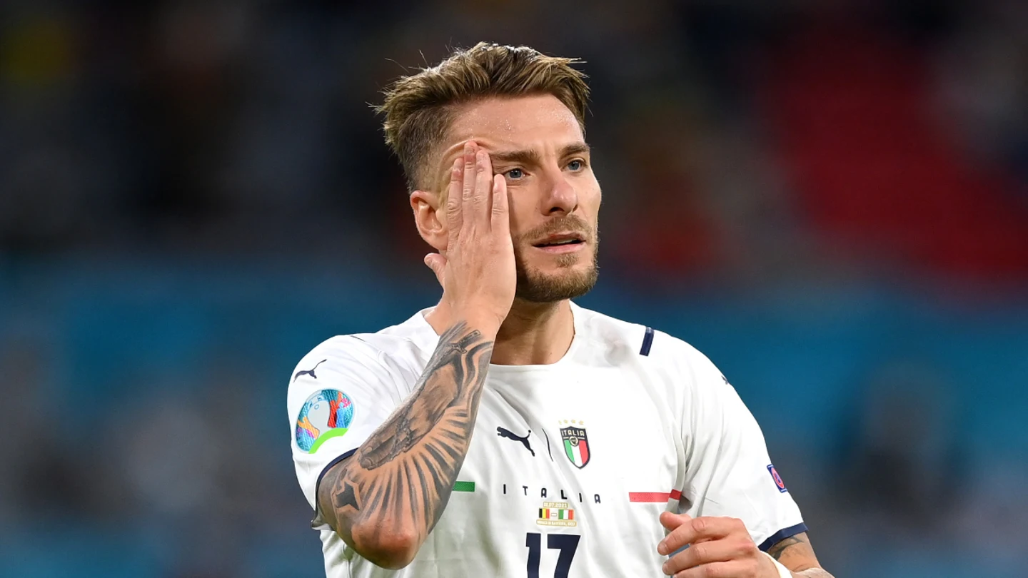 Immobile, con Italia Immobile, con Italia