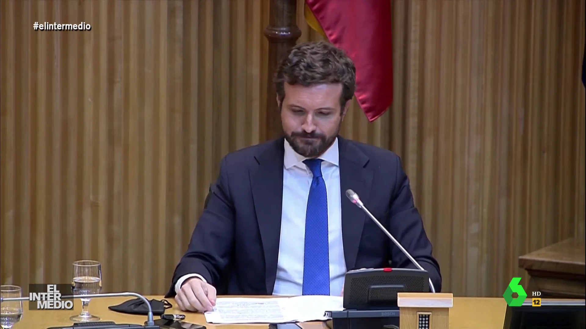 Vídeo manipulado - Diputados del PP aplauden constantemente a Pablo Casado para apoyarle durante un discurso