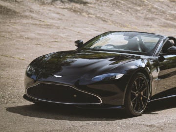 Aston Martin Vantage Roadster A3