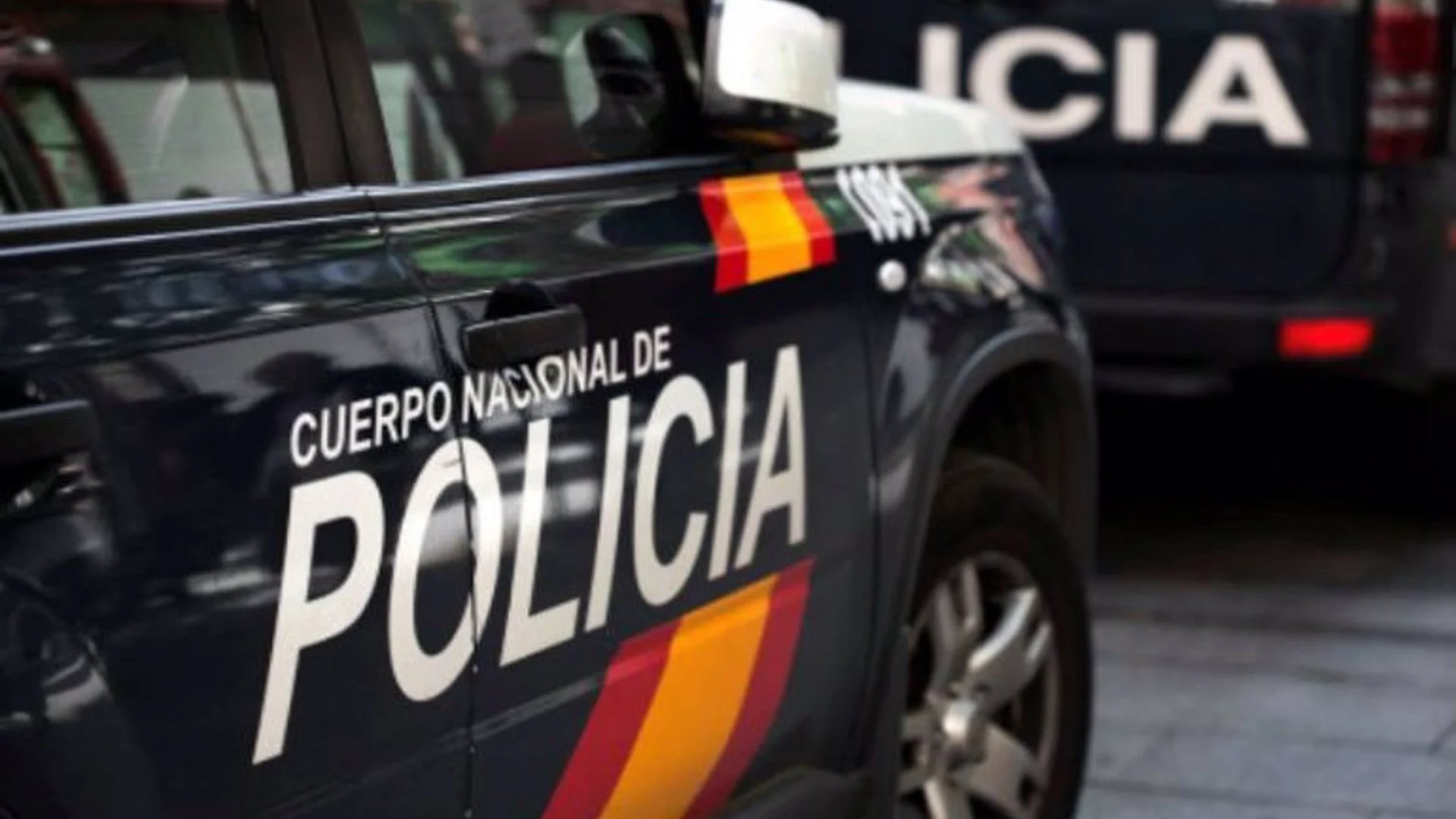 Vehículo de la Policía Nacional. 