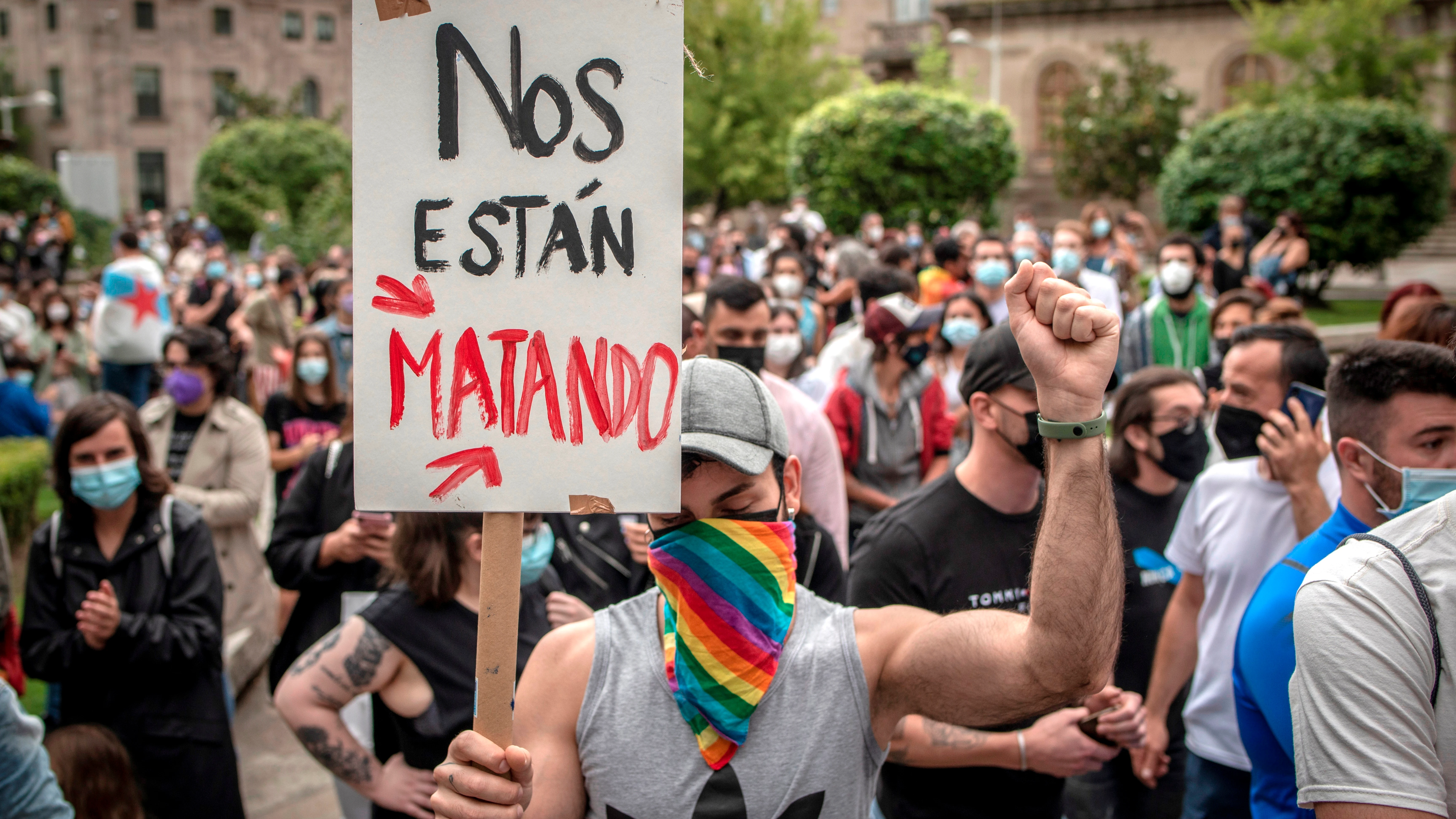 Concentración celebrada este lunes en Ourense para condenar la brutal agresión que acabó este sábado con la vida del joven Samuel Luiz