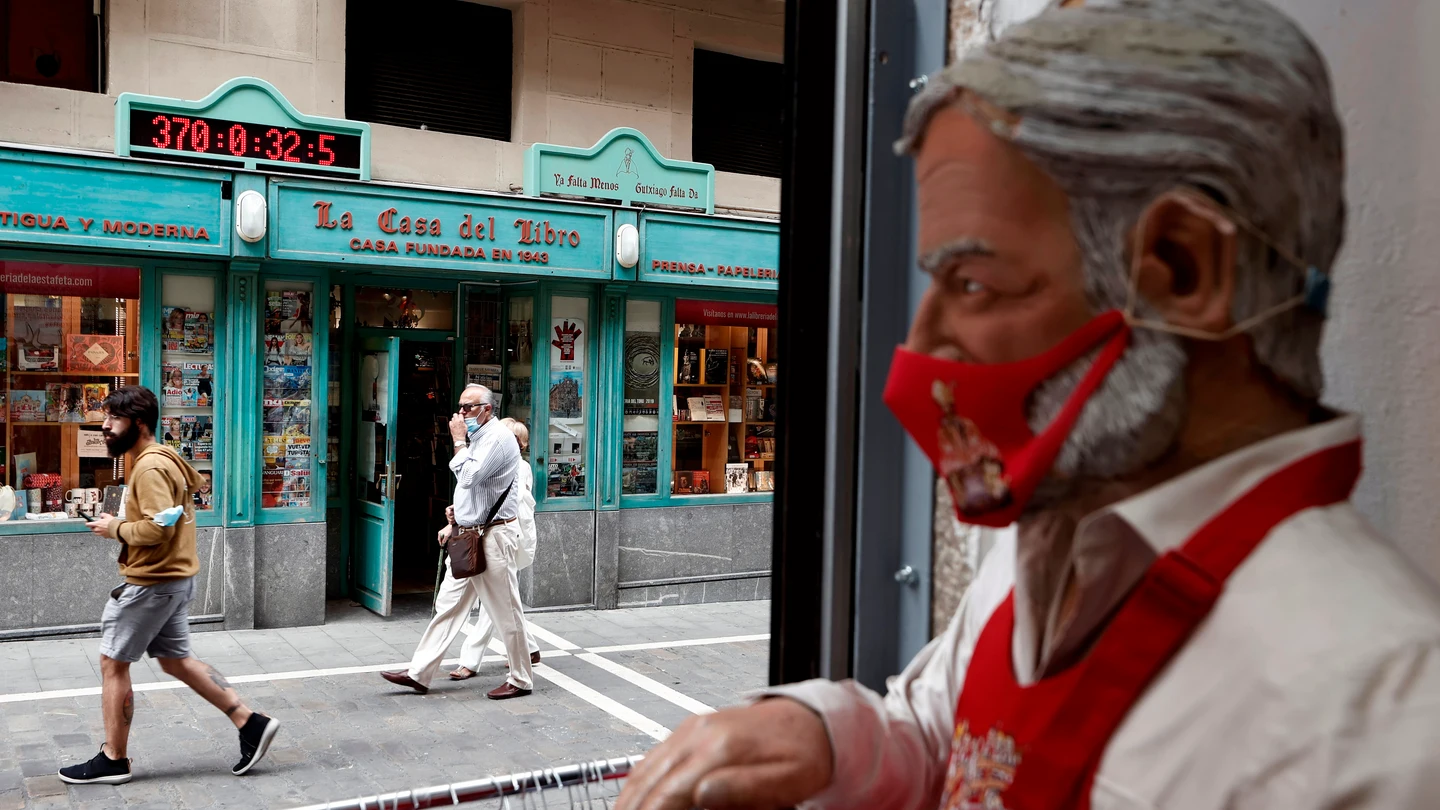 Navarra estrena medidas frente al aumento de contagios de COVID-19 a las puertas de su segundo año sin Sanfermines Navarra estrena medidas frente al aumento de contagios de COVID-19 a las puertas de su segundo año sin Sanfermines