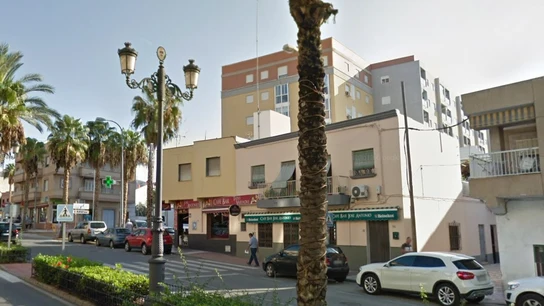 La carretera de Alicun, en la barriada de El Parador, la zona en la que tuvo lugar el atropello La carretera de Alicun, en la barriada de El Parador, la zona en la que tuvo lugar el atropello