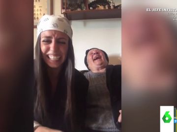La desternillante broma de una nieta a su abuela: "Me ha dado un ataque de risa"